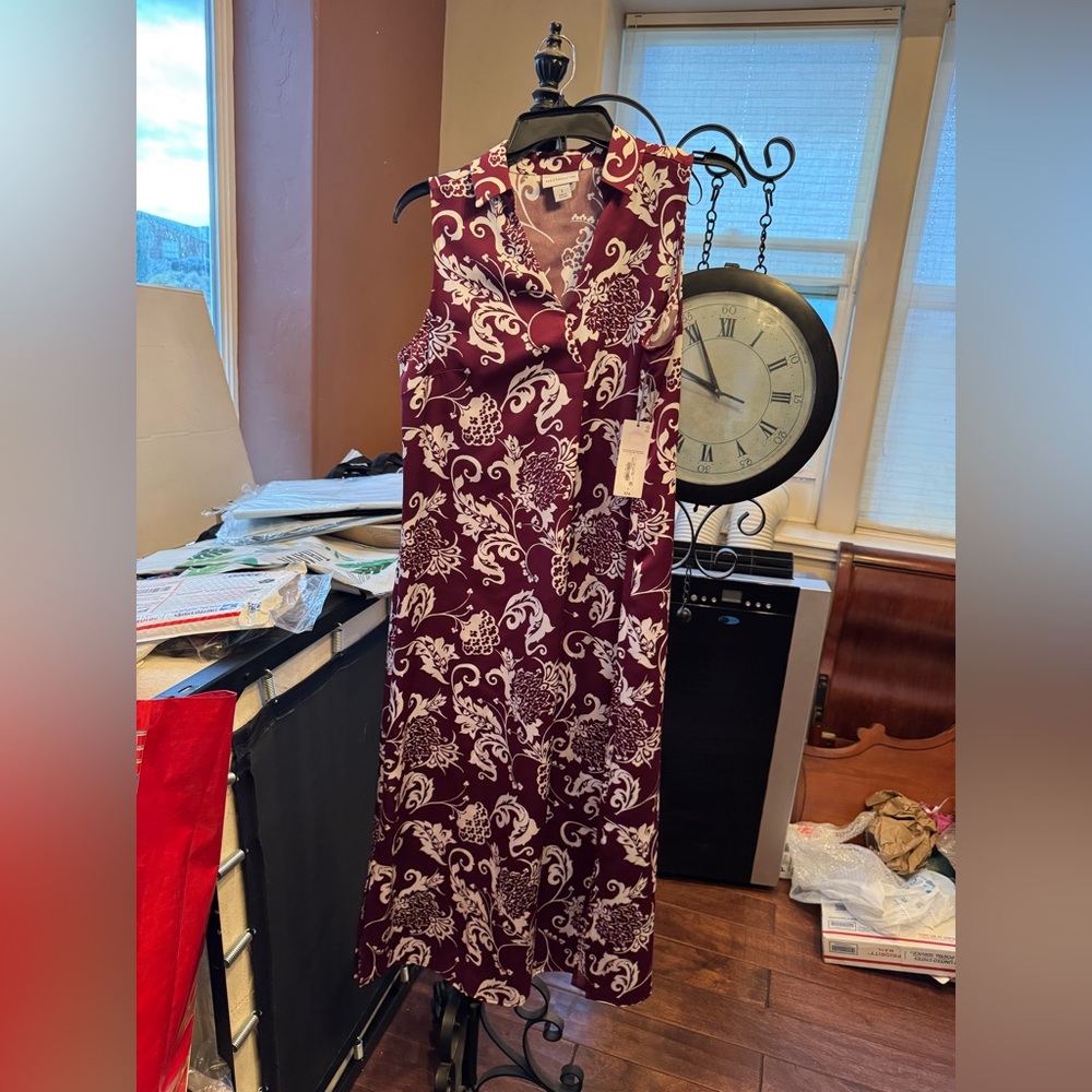 Liz Claiborne Womens Sleeveless Dress Wild Cherry Scroll NWT Small
